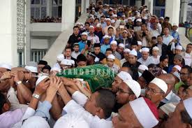 Semalam, genap 2 tahun arwah ustaz meninggalkan kita. Portal Rasmi Pdt Petaling Mb Bersama 5 000 Jemaah Solat Jenazah Imam Besar Masjid Negeri Shah Alam