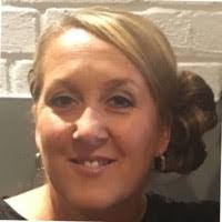 Loretta Martinelli's Instagram, Twitter & Facebook