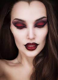 Female vampire makeup, upd in oct 2019. Vampire Makeup Halloween Senses Vampire Makeup Halloween Halloween Vampire Witch Makeup