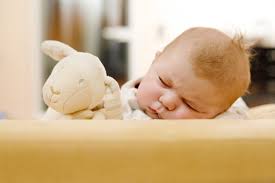 Other babies, particularly preemies, are born with their lanugo, which usually falls out within the first few weeks, and is replaced by vellus hair, which is finer and harder to see. Hair Loss In Newborns Causes And Treatment You Are Mom