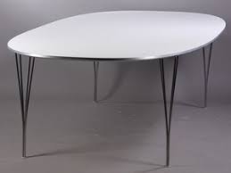 Find modern dining tables with smart function, extension tables that seat 6 to 28, italian ceramic tabletops, classic danish mid century design and more. Lot Art Piet Hein Arne Jacobsen Large Super Ellipse Dining Table