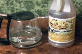 However, it doesn't kill the bacteria in the. Can You Clean A Coffee Maker With Apple Cider Vinegar Top Off My Coffee Please