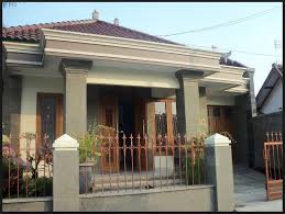 Rumah kontemporer dari contoh desain rumah type 30 ini memiliki gaya atap yang terpisah namun saling tergabung. Model Teras Pedesaan Gambar Teras Rumah Sederhana Di Kampung Content