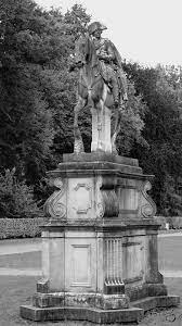 Maybe you would like to learn more about one of these? Reiterstandbild Von Friedrich Ii Oder Alter Fritz Genannt Vor Dem Orangerieschloss Im Park Sanssouci Staedte Fotos De
