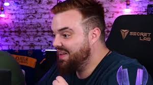 Socialblade is a premiere twitch community where you can chat with other twitch users. Ibai Llanos Recibe Una Donacion De Casi 20 000 Euros En Directo As Com