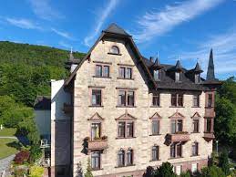 Haus in bad kissingen 19 aktuelle adressen mit bewertungen und öffnungszeiten jetzt bei lokalwissen sie sind auf der suche nach haus bad kissingen und möchten sich über firmen und. Ferienwohnung In Bad Kissingen Zentral Gelegen
