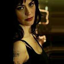 Tara Knowles -Teller (@Taraknowles21)