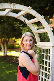 Dressing for your specific body shape is the key to finding the most flattering fit. The Best Wedding Guest Dress For A Pear Shaped Body Lipgloss And Crayons