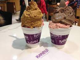 Todas nuestras sucursales están abiertas al público. Foto De Rapa Nui San Carlos De Bariloche Helados Tripadvisor