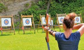 Dardo persone tiro con l'arco silhouette maschile e femminile. Open Day Gratuito Di Tiro Con L Arco Prima Verona