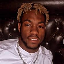 Malik.keith (@_malikkeith)