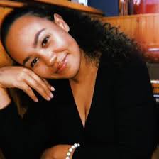 Caitlin Crutcher's Instagram, Twitter & Facebook