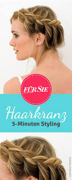 Anleitung Haarkranze Flechten Haarkranz Flechten Frisur Kranz Flechten Flechtfrisuren Haarkranz
