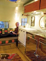 Trailer Tribe Exploring Vintage Rvs Custom Interior Photo 6 Vintage Trailer Interior Vintage Camper Interior Rvs Interior