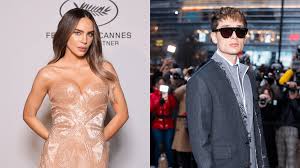 Ángela Aguilar accused of copying Belinda's sizzling look