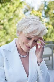 Glenn miller, director de orquesta estadounidense; Glenn Close For Cartier Cartier