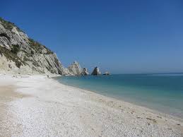È davvero possibile trovare case al mare da comprare a un prezzo contenuto. Case In Vendita Numana Vicino Al Mare Blog Realestatediscount It