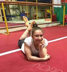 Eğer şuan bu yazıyı okuyorsan aramıza hoşgeldin. Ayse Begum Onbasi S Feet Wikifeet