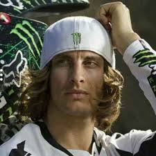 Brodie Carmichael (@CARMICHAEL_FMX)