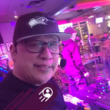 Sandy Chow (@sandyandsilkykaraoke) • Facebook