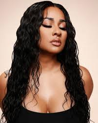 Leticia Thorpe's Instagram, Twitter & Facebook