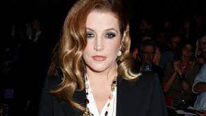16 august 1977 in memphis, tennessee, usa (aged 42). Who Is Lisa Marie Presley Facts On Elvis Priscilla S Daughter Hollywood Life