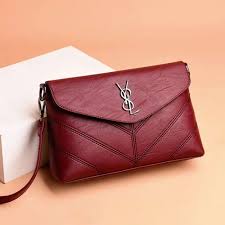 Selain fungsinya, menggunakan tas branded dengan model yang lagi trend tentu menjadi prestige tersendiri. Tas Selempang Wanita 2021 Tas Wanita Kekinian Tas Ysl Wanita Terbaru Agustus 2021 Harga Murah Kualitas Terjamin Blibli