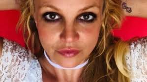 «i watched the movie big eyes the other day by of course my favorite director in the whole world…» Britney Bullied Over Latest Insta Photos Northern Star