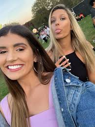 Emma Caroline Edge (@Emmacedgee)