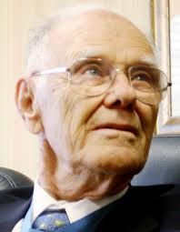 Retired general Ramsey reunites with hero who saved him