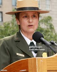 12 Maria Burks Photos & High Res Pictures