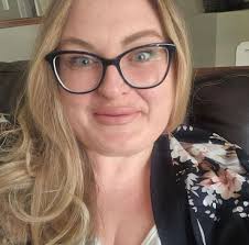 Another question, I fly into Rome, where should I exchange my cash?