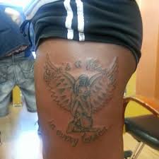 The main focus for electric paradise tattoo waikiki is to provide the best hawaii tattoos possible. Photos At Infamous Tattoo Tattoo Parlor In Honolulu