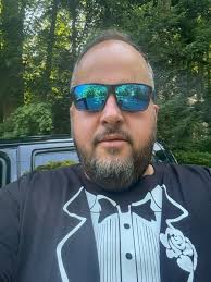 Thank you to the Lang family for sharing your beautiful flowers! And thank  you Dianne for the lovely conversation ❤️