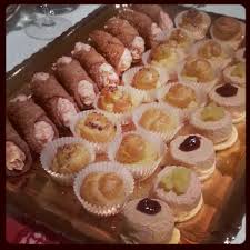 Eventi, qualità dei servizi, mare, sport, relax e divertimento per la tua estate. Cabaret Di Piccola Pasticceria Salata 2 Per Cucinare Free Style