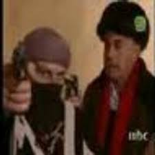 يروي المسلسل الصراع الدائر بين المسلحين الأكراد والحكومة التركية من خلال قصة الطبيب طارق (أوزان تشوبان أوغلو) الذي جاء من إسطنبول إلى قريته بعد 25 سنة، ليقع في قصة حب مع فتاةٍ تنتمي لأسرةٍ ثائرة، فيجد نفسه في داخل صراع بين الجنود الأتراك والمقاتلين الأكراد. Ø²ÙŠØ¯Ø§Ù† Su Twitter Ù…Ø³Ù„Ø³Ù„ Ø§Ù„Ø§Ø±Ø¶ Ø§Ù„Ø·ÙŠØ¨Ø© Ø§Ù„Ø¬Ø²Ø¡ Ø§Ù„Ø«Ø§Ù†ÙŠ Ø§Ù„Ø­Ù„Ù‚Ø© 95 Http T Co Khcznz7c