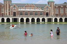 Humboldt park became one of chicago's most violent neighborhoods in the decades to come especially in the 1980s and 1990s when murder rates often scored on the top list year after year. Check Out The Bacteria Levels At Your Favorite Beach Humboldt Park Chicago Dnainfo