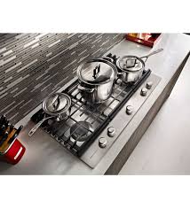 5 burner gas cooktop with griddle