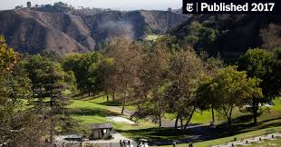 Munholland tree service is a locally owned and operated tree service that has been established in monroe since 1964. Along Mulholland Drive In Los Angeles Unsettling Feelings To Go With The Scenery The New York Times