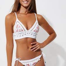 River Island White Floral Triangle Longline Bikini Top 40 Liked On Polyvore Featuring Swimwear Bikinis B Longline Bikini Longline Bikini Top Bikini Tops