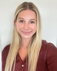 Carly Rainey's Instagram, Twitter & Facebook