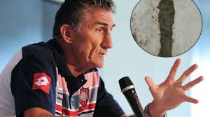 Hincha de San Lorenzo vio al Patón Bauza en su pared