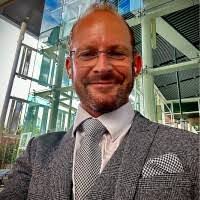 Robert Coultas's Instagram, Twitter & Facebook