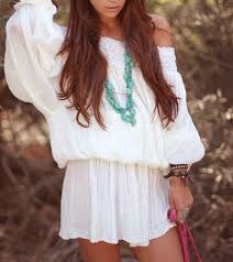 What To Wear In Greece White With Turquoise Summer Fashion Style Style Inspiration