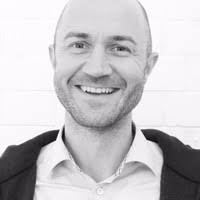 700+ profilů „Trautner“