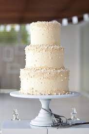 25 Fabulous Wedding Cake Ideas With Pearls Elegantweddinginvites Com Blog Wedding Cake Pearls Buttercream Wedding Cake White Wedding Cake