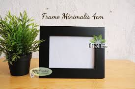 Dengan menggunakan bahan polystringwood teknologi baru yang cukup kuat dan tahan lama (aman dari rayap dan air), maka bingkai anda akan awet hingga. Frame Minimalis 4cm 4r 10x15cm Bingkai Foto Pigura Kaca Shopee Indonesia