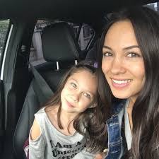 Shayna Chavez's Instagram, Twitter & Facebook