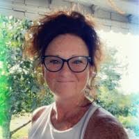 50+ "Melanie Decker" profiles