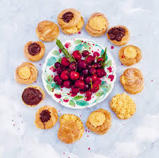 Let us know what's wrong with this preview of desserts by jamie oliver. Jamie Oliver S Delicious Desserts From Jamie Cooks Italy